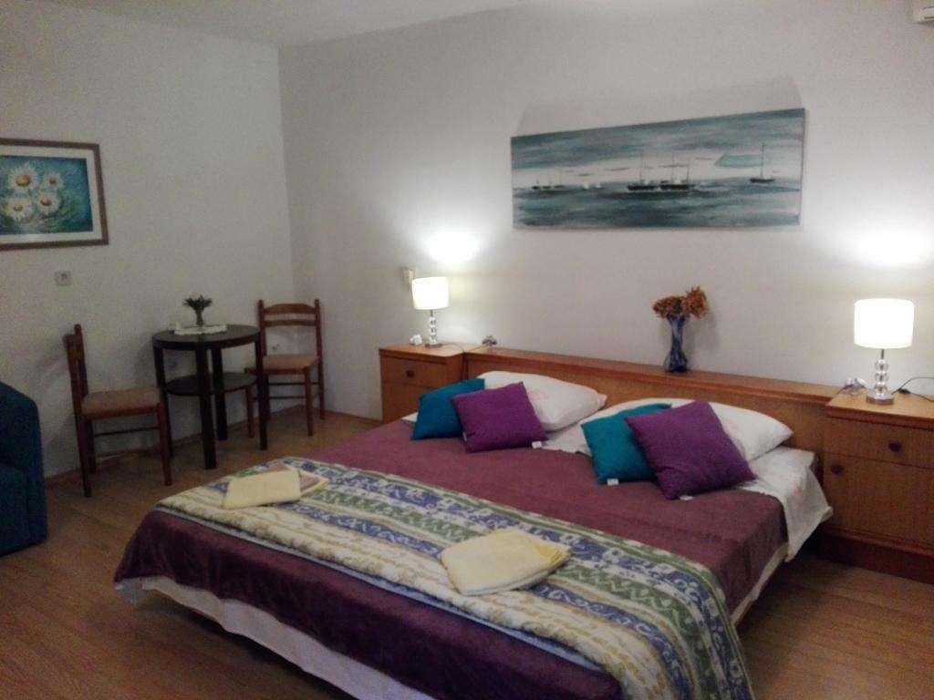 Apartman Drazin Kaštela Eksteriør bilde
