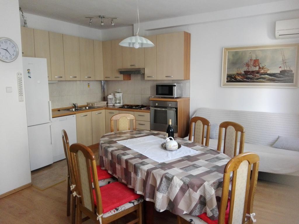 Apartman Drazin Kaštela Eksteriør bilde
