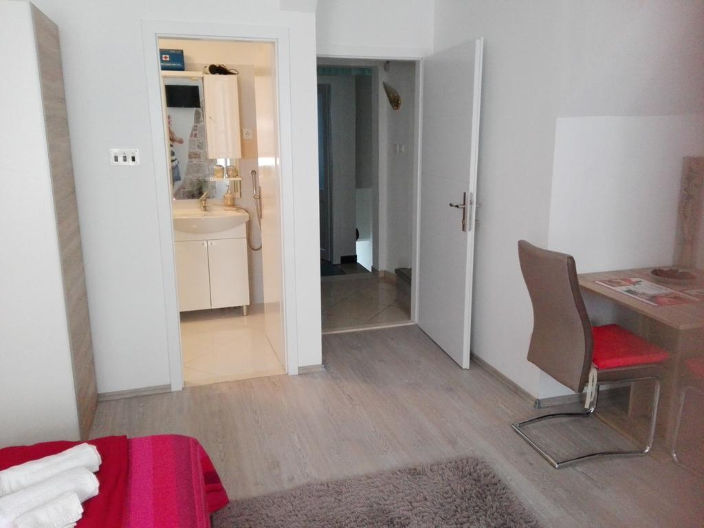 Apartman Drazin Kaštela Eksteriør bilde